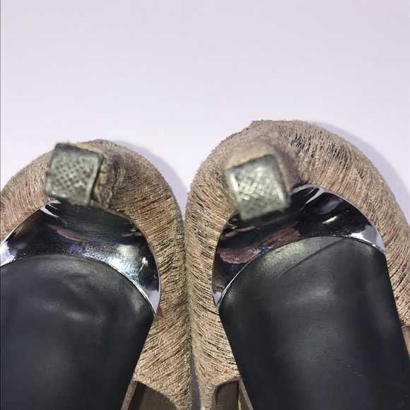 Revolution High Heels – Almond Toe, Faux Leather – Dark Tan – Size 6.5 - Picture 11 of 12